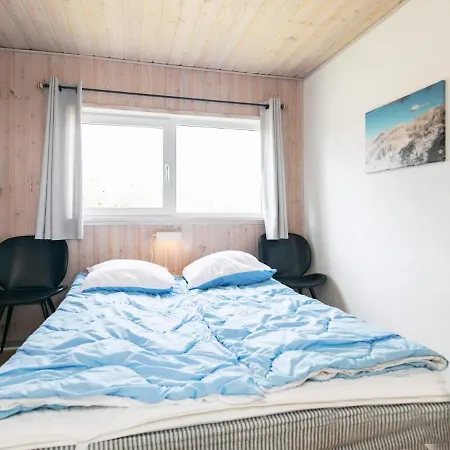 Quaint Holiday Homein Hj Rring With Whirlpool Hébergement de vacances Hjørring